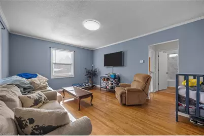 417 Piedmont Way, Burlington, NC 27217 - Photo 2