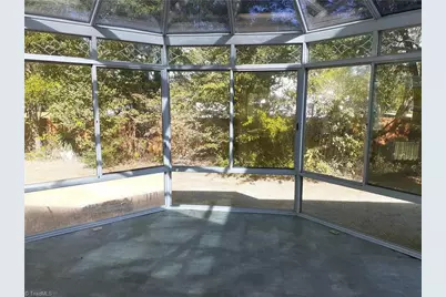 447 Cascade Avenue, Eden, NC 27288 - Photo 22