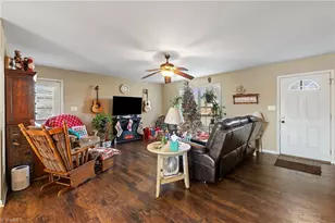 1586 Riverview Rd Ext, Lexington, NC 27292 - Photo 8
