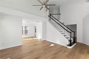 5706 Watercrest Dr, Greensboro, NC 27407 - Photo 6