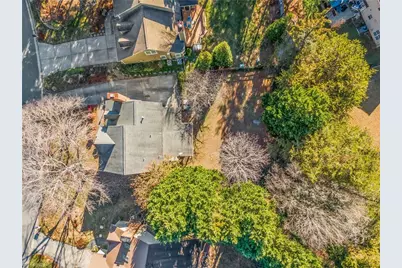 5706 Watercrest Drive, Greensboro, NC 27407 - Photo 32