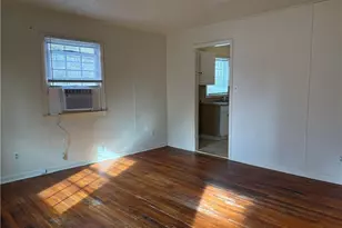 1301 Wise Ave, High Point, NC 27260 - Photo 2