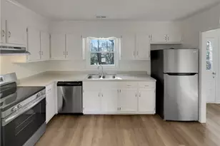 5908 Millstone Ln, Pfafftown, NC 27040 - Photo 2