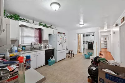 203 Gaylon Street, Mount Airy, NC 27030 - Photo 4