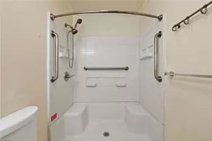 203 Gaylon St, Mount Airy, NC 27030 - Photo 20