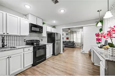 622 Marsh Street, Greensboro, NC 27406 - Photo 8