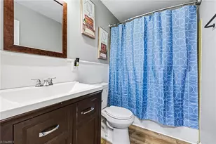 622 Marsh St, Greensboro, NC 27406 - Photo 12