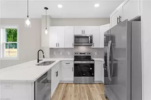 3630 Old Vineyard Rd, Winston-Salem, NC 27104 - Photo 12