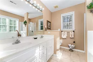 14 Montford Ct, Greensboro, NC 27455 - Photo 16