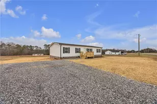 657 Mt Wesley Church Rd, Hiddenite, NC 28636 - Photo 2