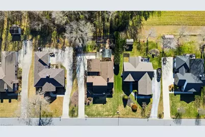 302 Alison Lane, Archdale, NC 27263 - Photo 8