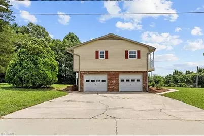 4501 Thomasville Road, Winston-Salem, NC 27107 - Photo 2