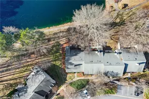 4421 Lake Walk Dr, Greensboro, NC 27410 - Photo 4