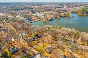 216 Knollwood Dr, Jamestown, NC 27282 - Photo 40