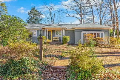 216 Knollwood Drive, Jamestown, NC 27282 - Photo 2