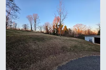 1615 Brushy Mountain Road, Wilkesboro, NC 28697 - Photo 32