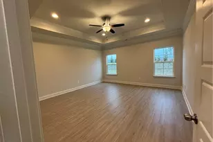 1911 Darrell Dr, Graham, NC 27253 - Photo 10