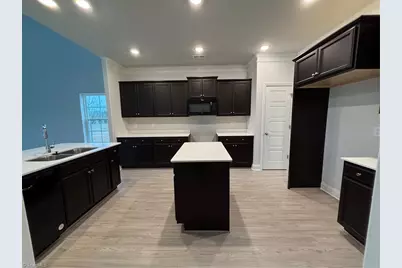 1911 Darrell Drive, Graham, NC 27253 - Photo 4