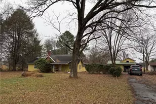 1630 Pleasant Ridge Rd, State Road, NC 28676 - Photo 6