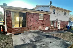 2704 Stokes Ferry Rd, Salisbury, NC 28146 - Photo 6