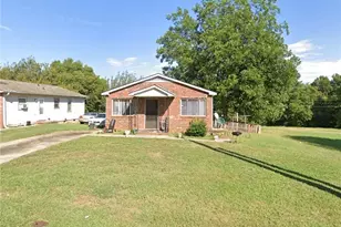 609 Cross St, High Point, NC 27260 - Photo 2