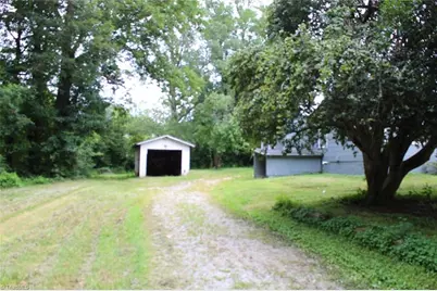 197 Spring Garden Circle, High Point, NC 27260 - Photo 14