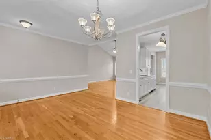 7707 Foxhaven Ct, Greensboro, NC 27455 - Photo 6