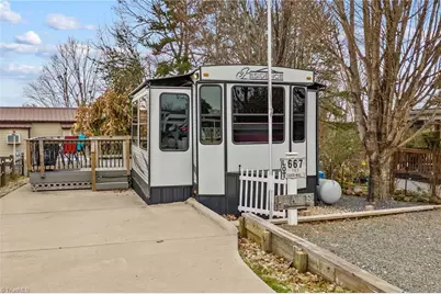 103 S Cardinal Avenue, Troy, NC 27371 - Photo 2