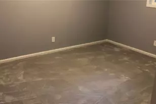 2406 Markwood Ln, Winston-Salem, NC 27107 - Photo 10