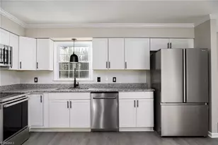 1220 Reynolds Forest Dr, Winston-Salem, NC 27107 - Photo 6