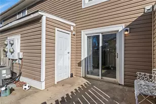 5739 Bramblegate Rd, Greensboro, NC 27409 - Photo 32