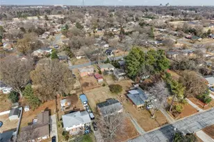 2214 Woodberry Dr, Greensboro, NC 27403 - Photo 44