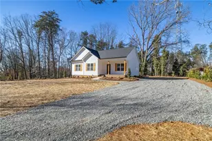 1871 Mt Carmel Church Rd, Reidsville, NC 27320 - Photo 4