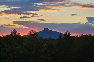 1040 Breezeway Dr, King, NC 27021 - Photo 4