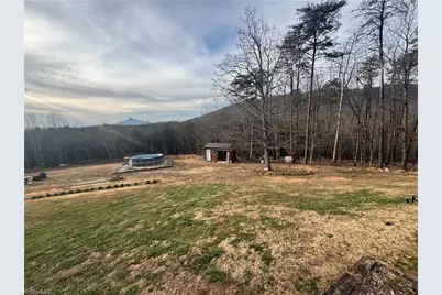 1040 Breezeway Drive, King, NC 27021 - Photo 10