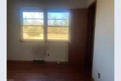 180 Cedar Lane, Reidsville, NC 27320 - Photo 10