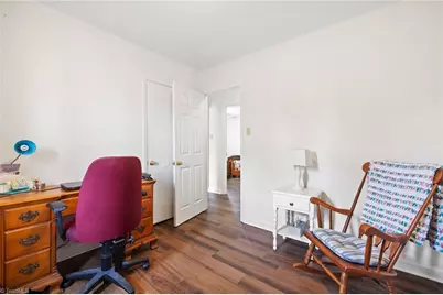 825 Parkwood Street, Burlington, NC 27215 - Photo 16