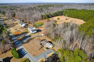 413 Vernon Rd, Reidsville, NC 27320 - Photo 36