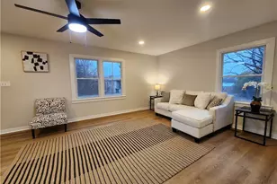 315 Small St, Thomasville, NC 27360 - Photo 30