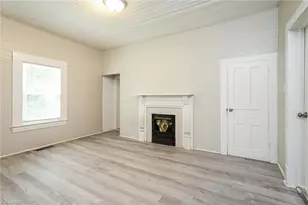 1504 Cloverdale St, High Point, NC 27260 - Photo 4