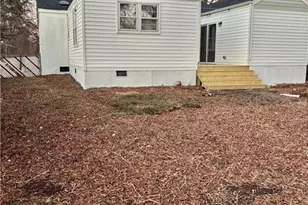 4015 Broadacres Dr, Greensboro, NC 27407 - Photo 8