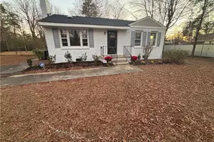 4015 Broadacres Dr, Greensboro, NC 27407 - Photo 14