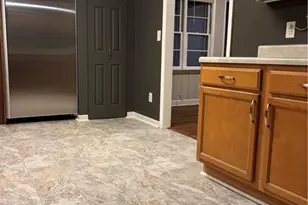 4015 Broadacres Dr, Greensboro, NC 27407 - Photo 18