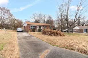 1203 Curtis St, Greensboro, NC 27406 - Photo 2