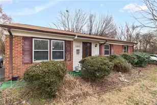 1203 Curtis St, Greensboro, NC 27406 - Photo 4