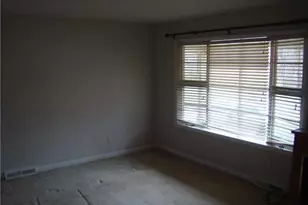 2206 Bywood Rd, Greensboro, NC 27405 - Photo 12