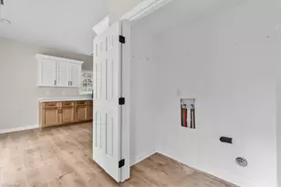 5305 Cardinal Way, Greensboro, NC 27410 - Photo 10