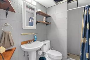 607 W Academy St, Randleman, NC 27317 - Photo 26