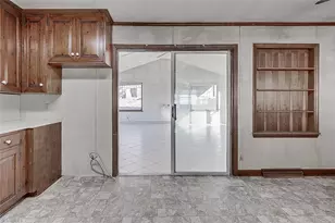 326 Greenvale Rd, Asheboro, NC 27203 - Photo 10