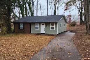 2835 Laguna Ave, Winston-Salem, NC 27103 - Photo 2